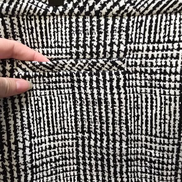 Talbots Textured Ponte Knit Houndstooth Pencil Skirt 12 black white high waist - Picture 3 of 9